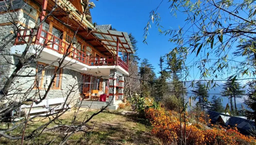 Ishan Log Huts- Boutique Homestay- since 1999