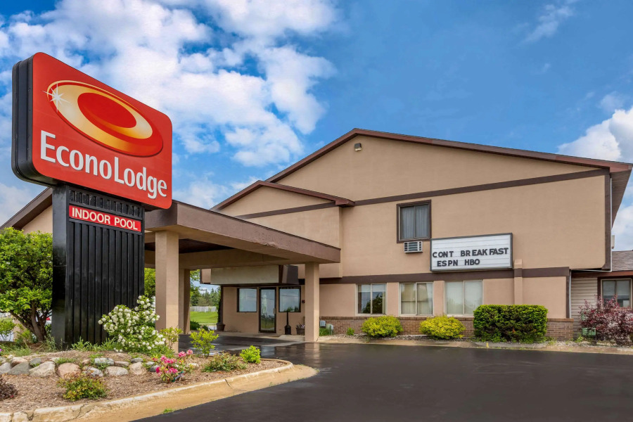 Econo Lodge Traverse City South