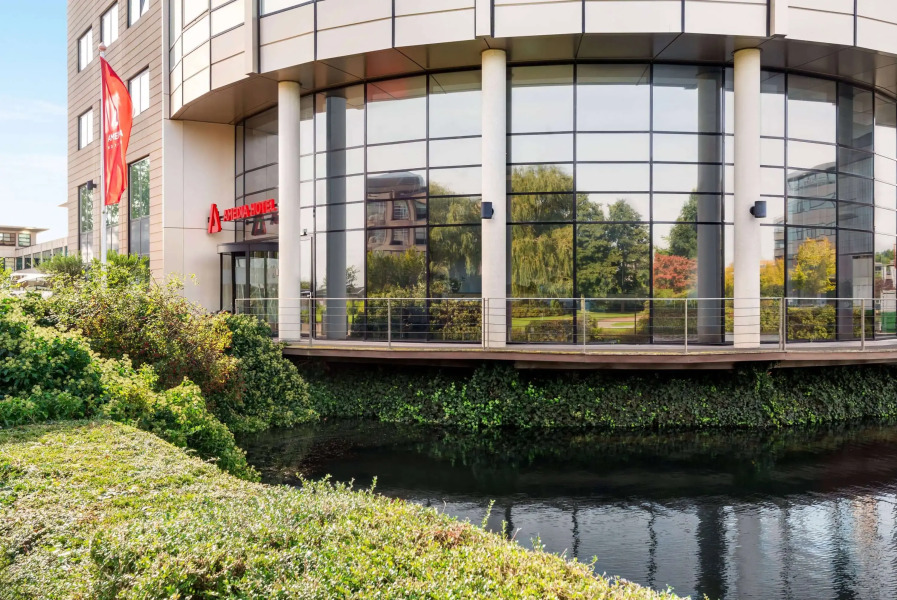 Amedia Amsterdam Airport, Trademark Collection by Wyndham