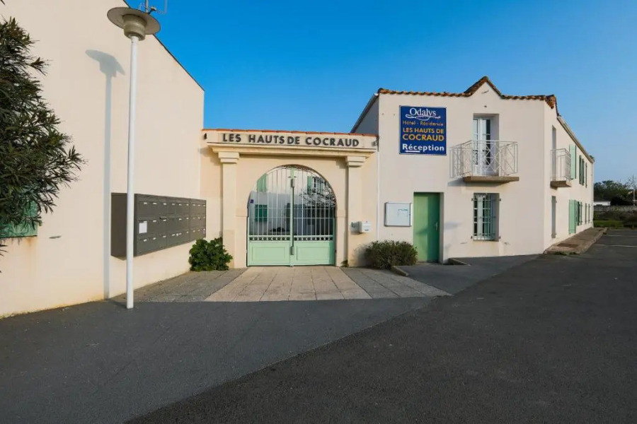 Jolie maison en residence - paradis des familles - Re Liberte