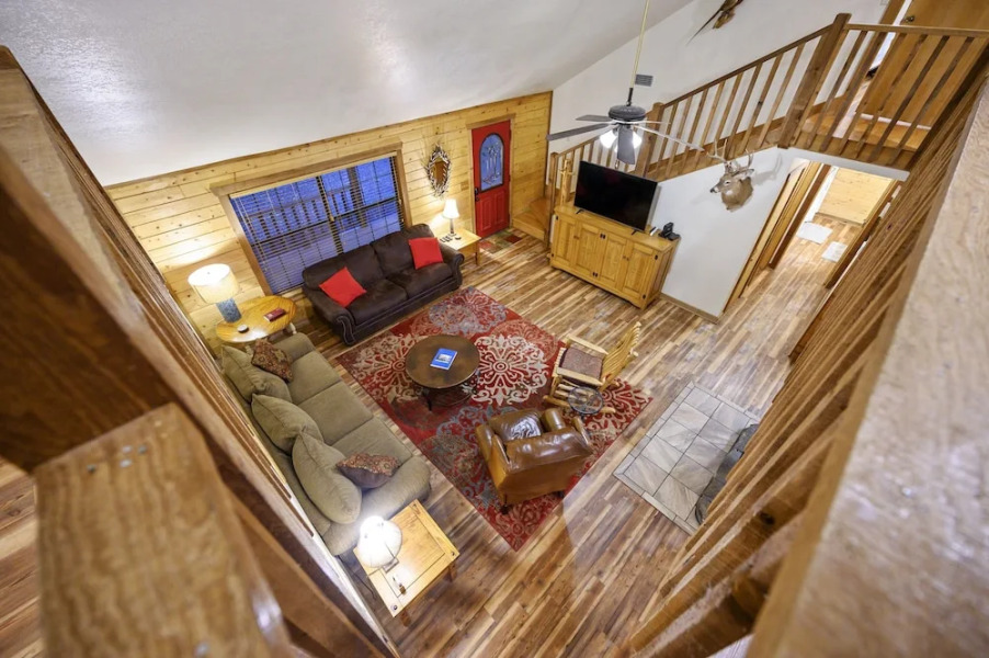 Lacey Dogwood Family Cabin With Free Wifi and Private BBQ by Redawning