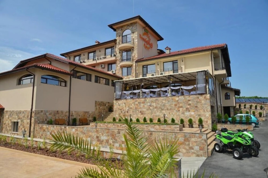 Shato hotel Trendafiloff