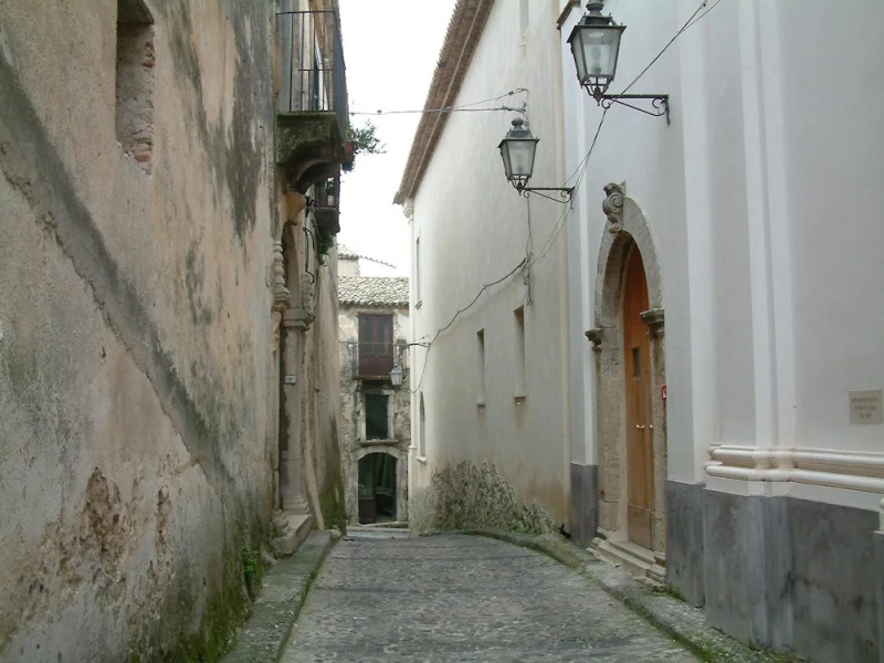 House With 3 Bedrooms in Gerace, With Wonderful sea View and Furnished