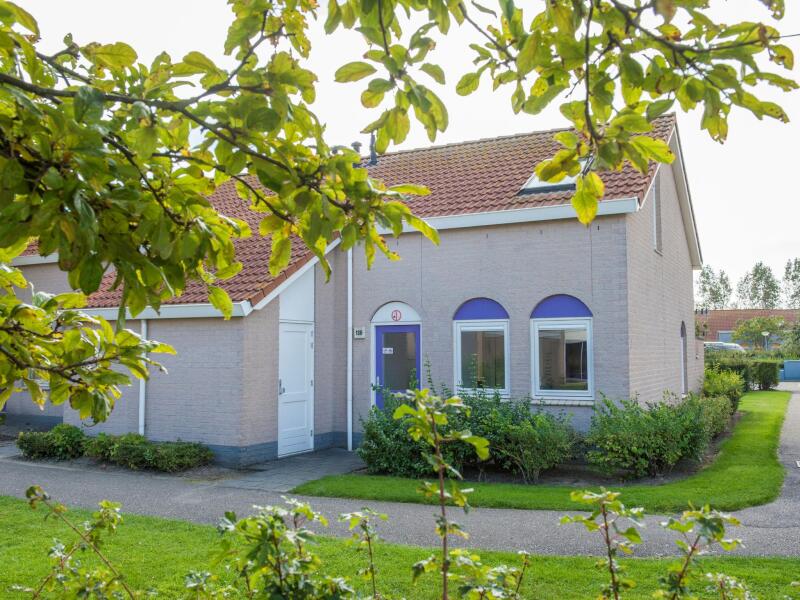 Spacious Holiday Home in Renesse near North Sea