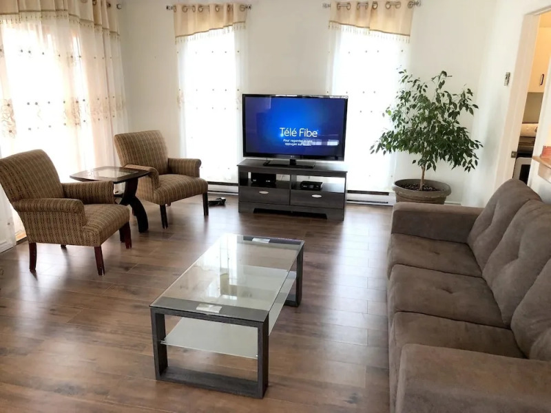 House With 3 Bedrooms in Carignan, With Enclosed Garden and Wifi