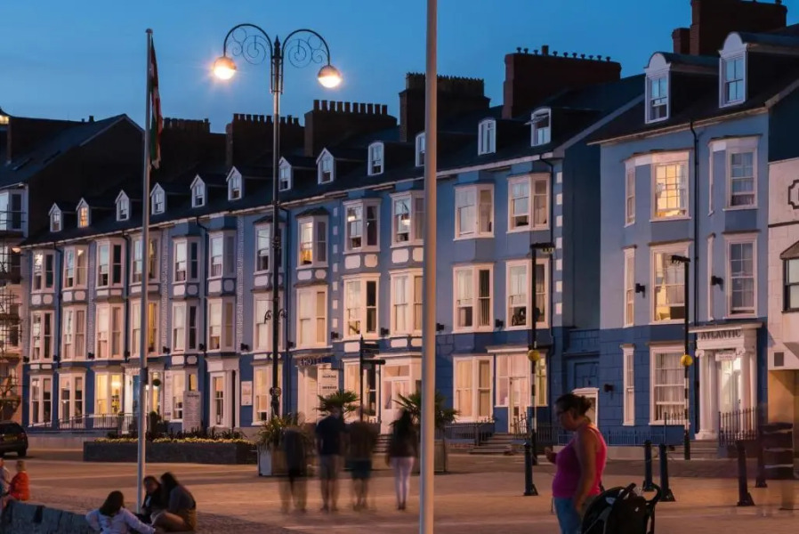 No 47 Marine Terrace