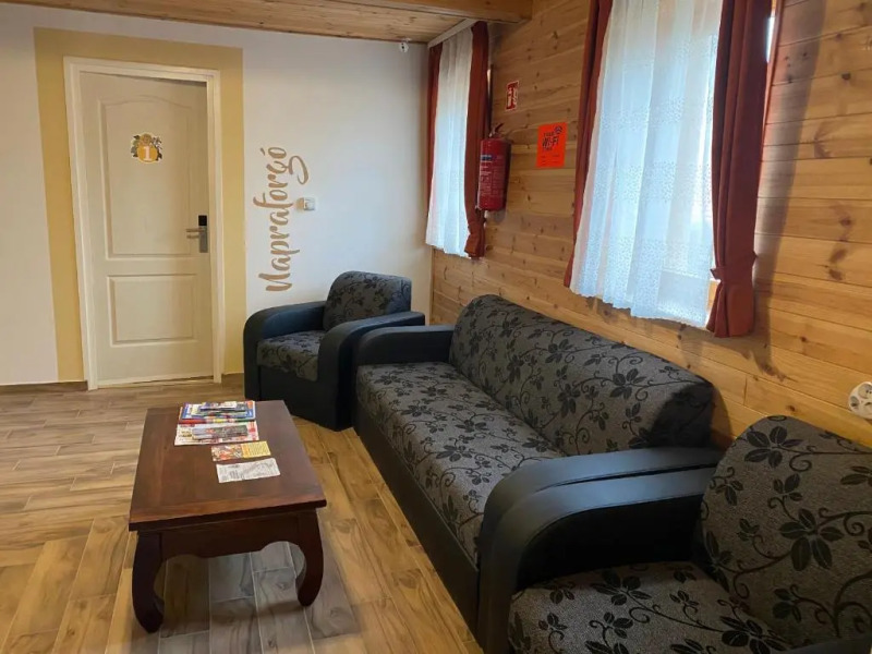 Kamarás Klastrom House