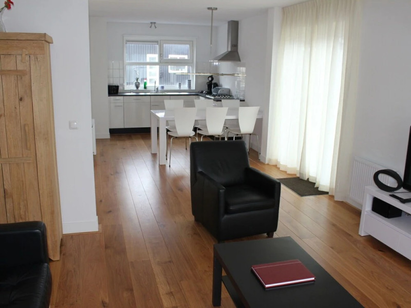 Comfortable Villa With Combi-microwave, Near Terherne