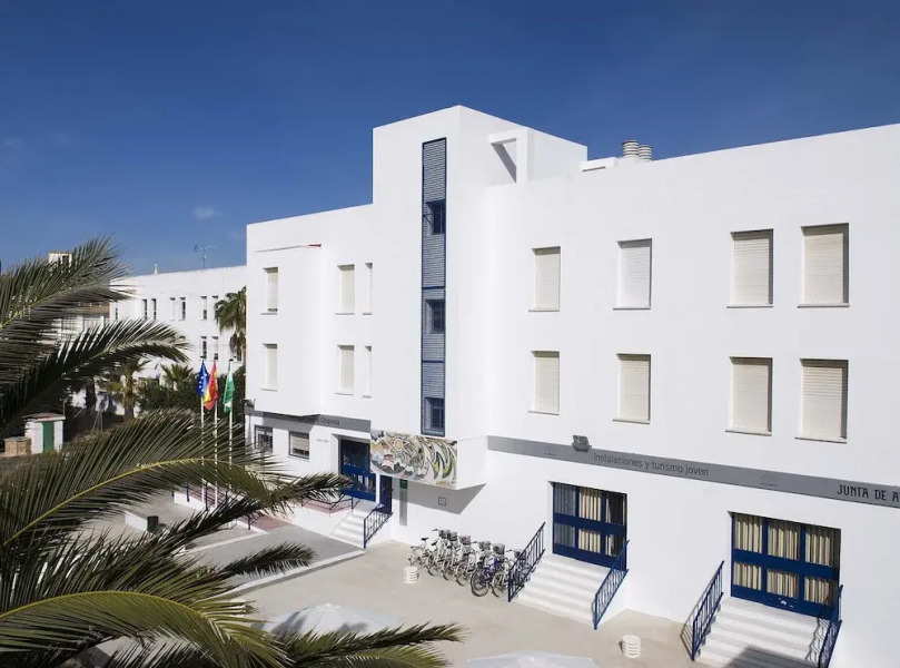 Albergue Inturjoven Chipiona - Hostel