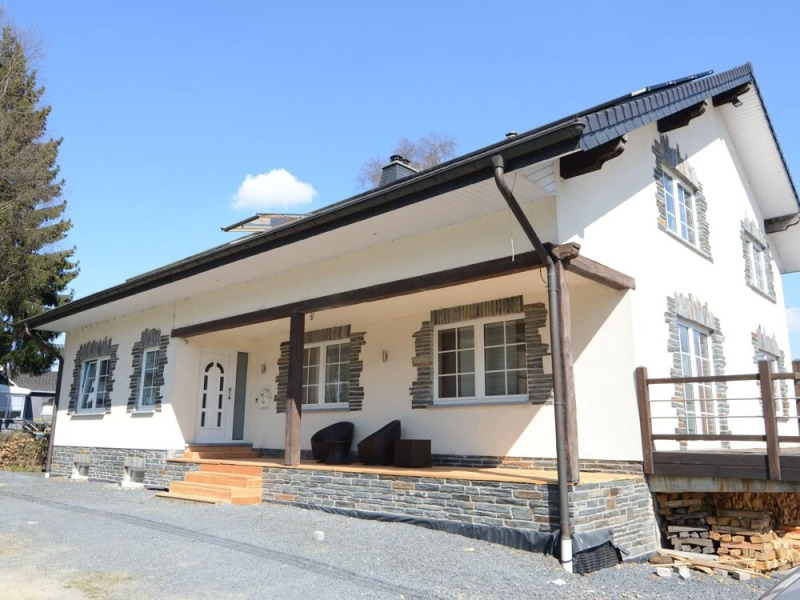 Roomy & Cozy House in Quiet Town near Butgenbach