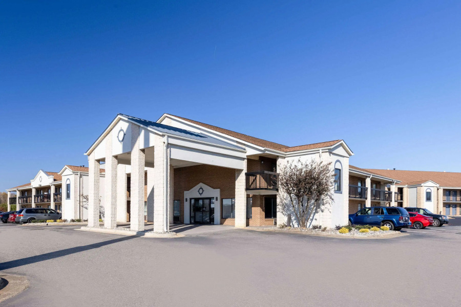 Days Inn by Wyndham Mooresville Lake Norman