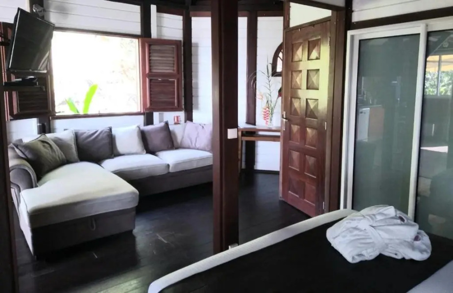 Le Domaine Du Rocher Noir