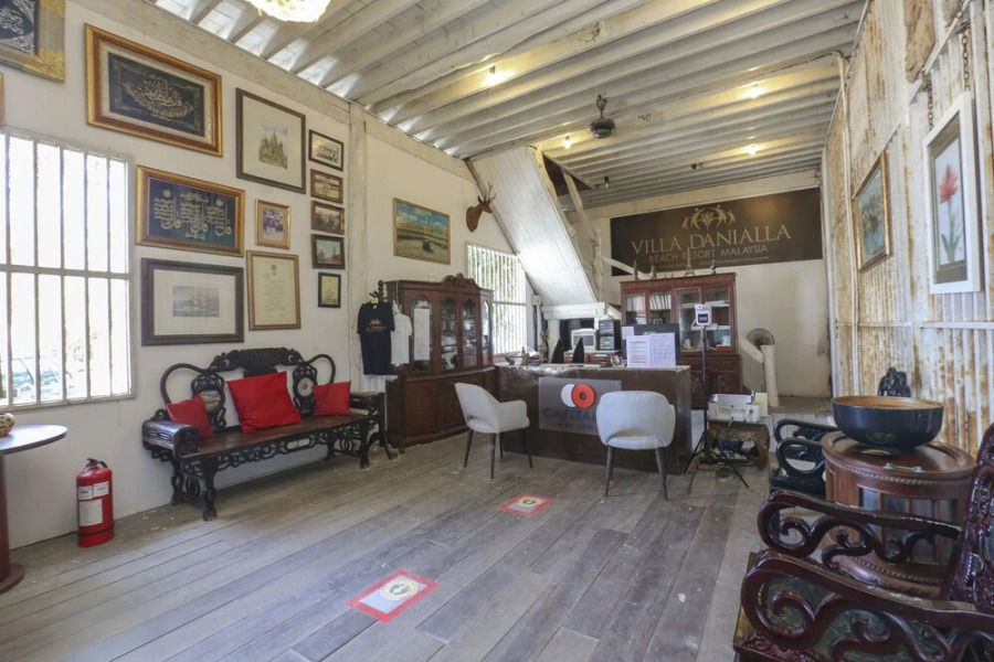 OYO 90237 Villa Danialla Beach Homes