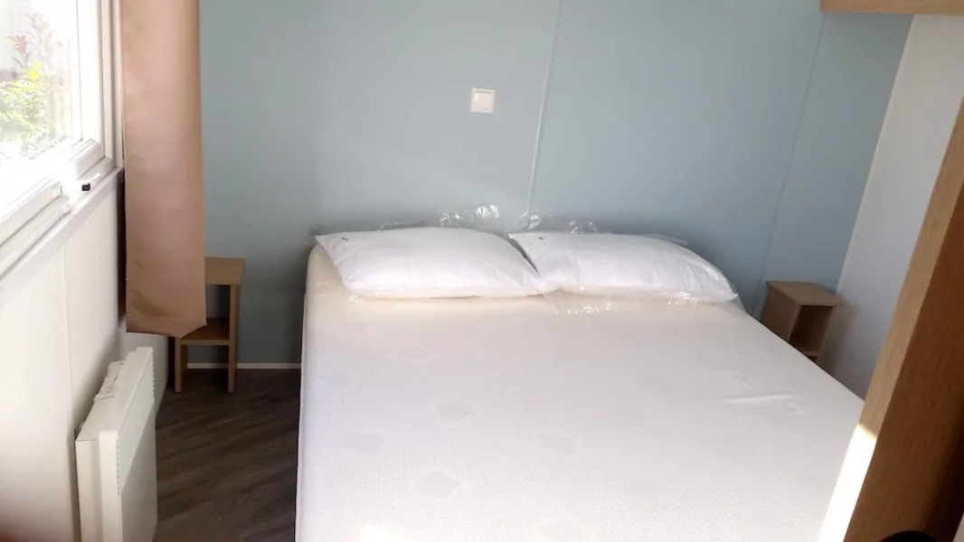 Bungalow With 2 Bedrooms in Onzain, With Pool Access, Enclosed Garden