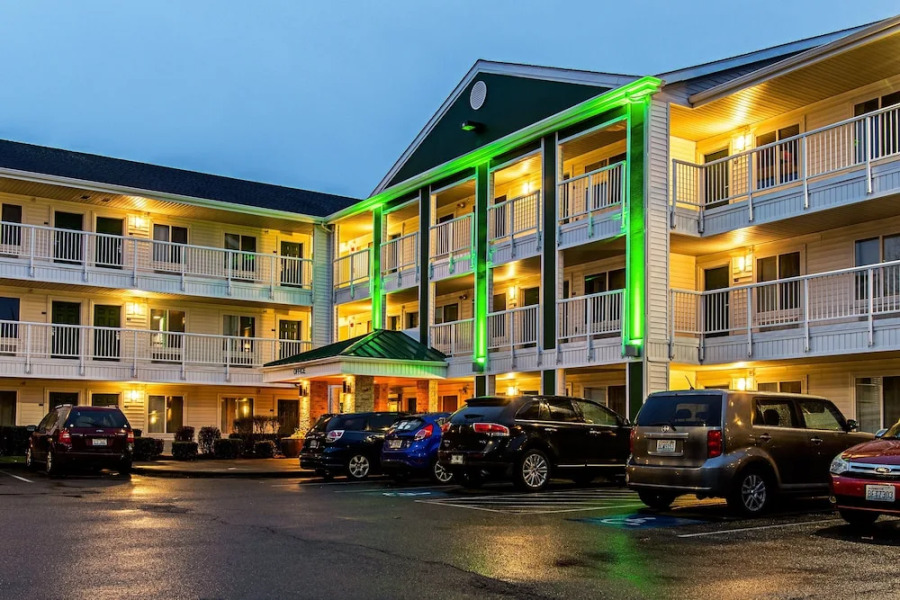 Crossland Tacoma-Puyallup