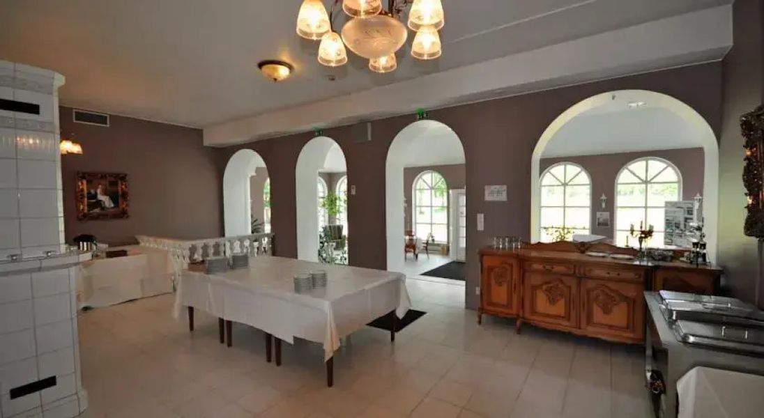 Hotel Ruusuhovi
