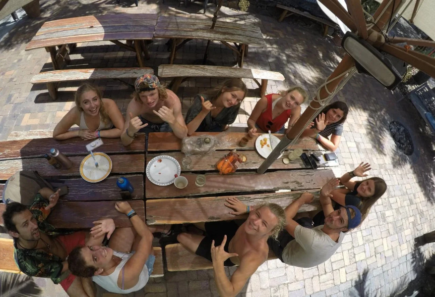 Cool Bananas Backpackers