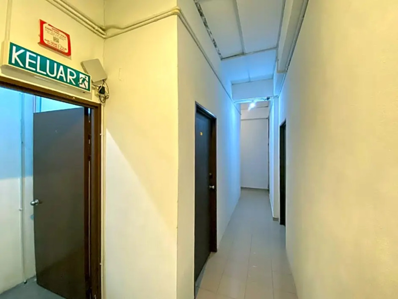 Spot on 90293 Sk Budget Hotel