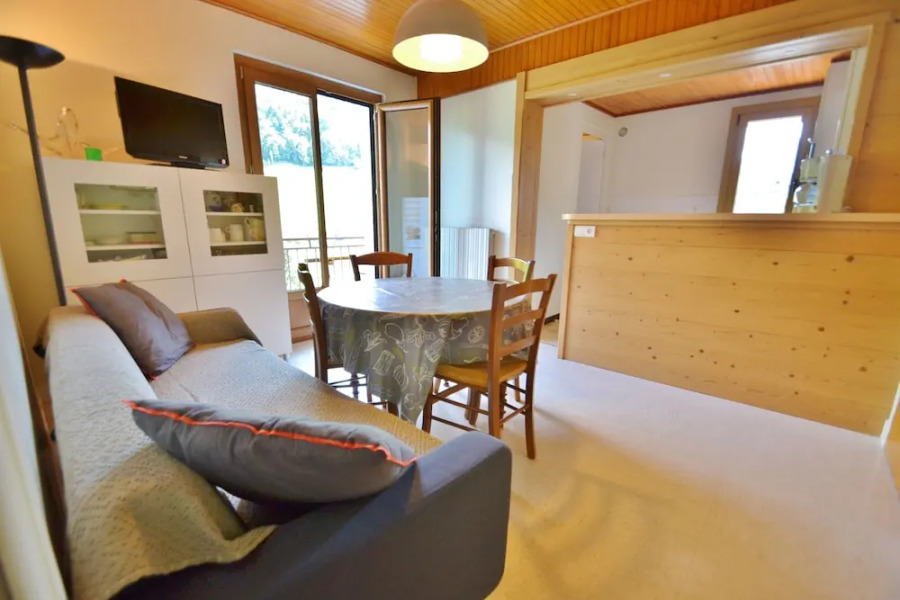 Labry & Co - ARAVIS Holidays