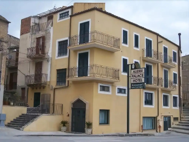 Alessi Palace Hotel