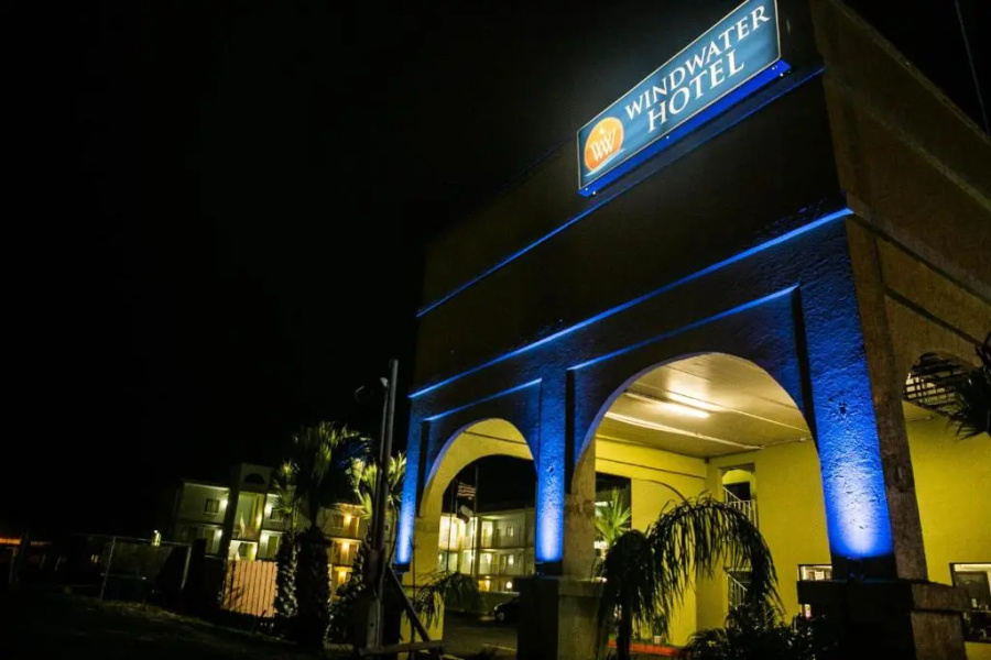 WindWater Hotel and Marina
