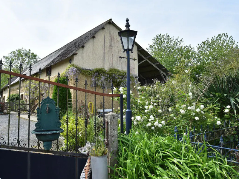 Rustic Holiday Home in Normandy France with Garden