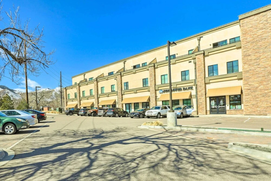 Golden Studio Near Coors Brewery & School of Mines