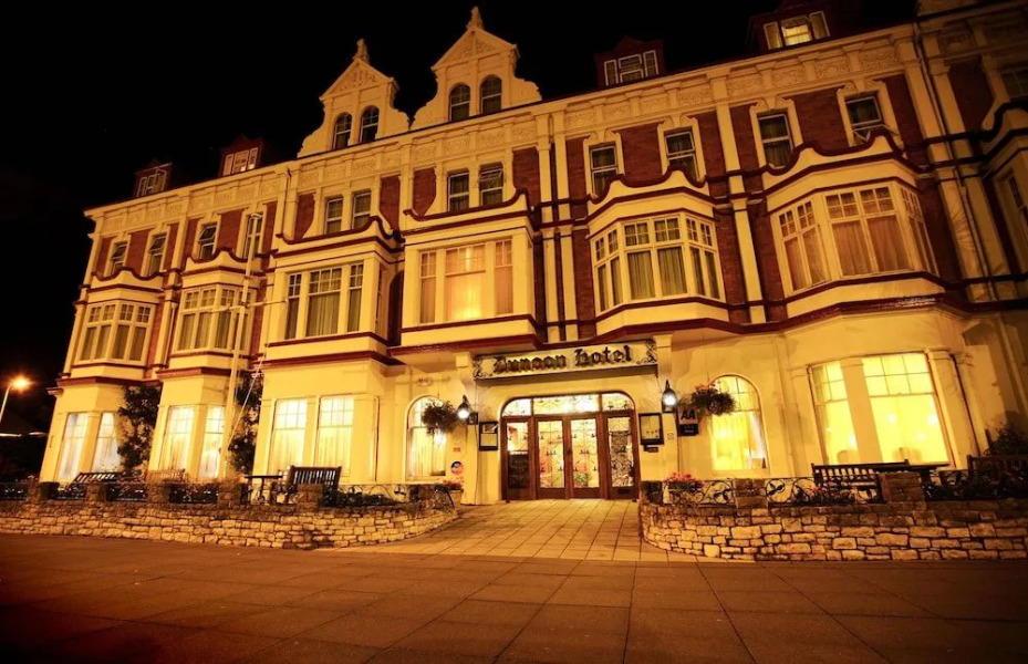 Dunoon Hotel