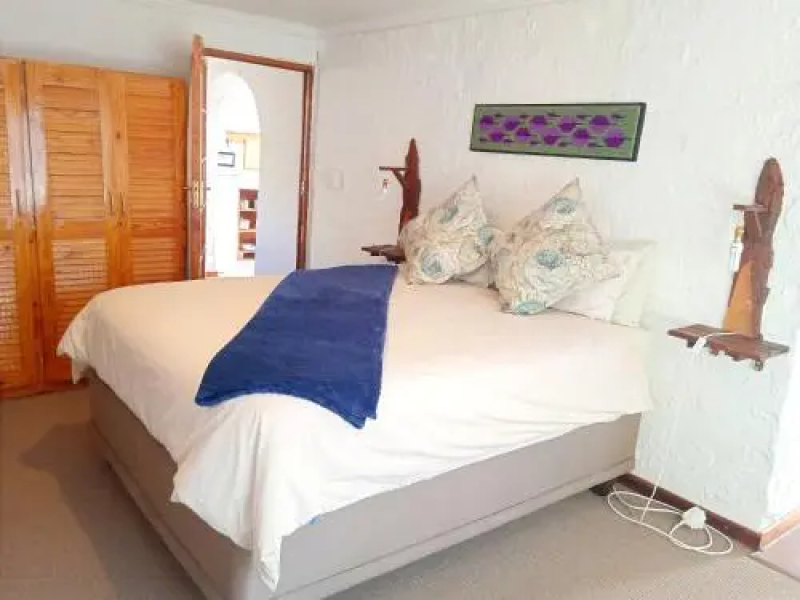 Rheola's Guest Cottage