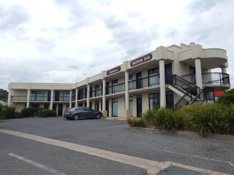 Jacksons Motor Inn