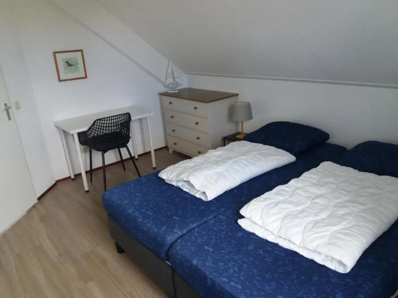 6 pers Duinvilla met sauna en internet aan het IJsselmeerstrand