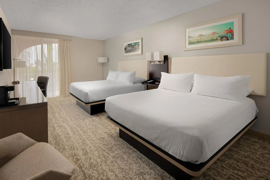 Fairfield Inn And Suites By Marriott Palm Beach
