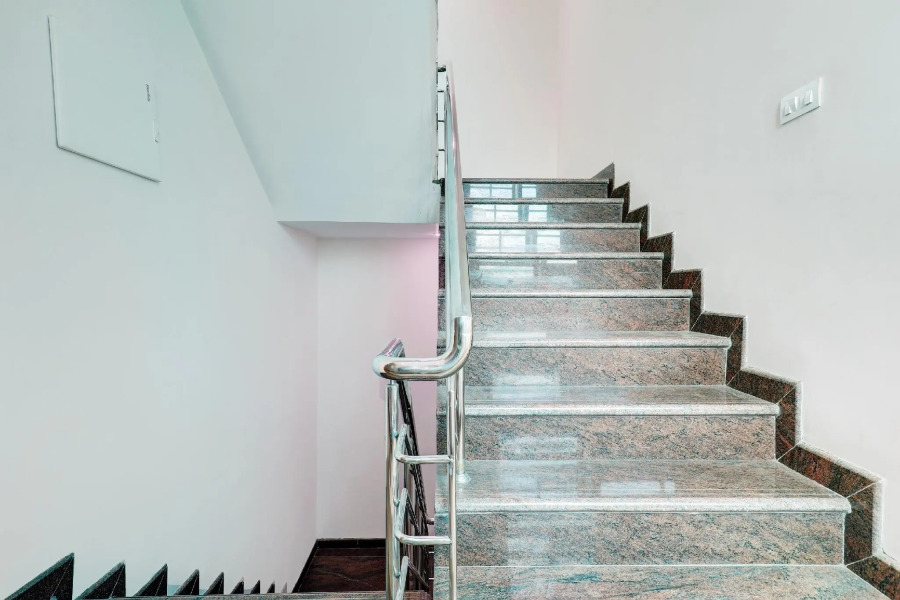 OYO 82409 Madurai Meenatchi Tower