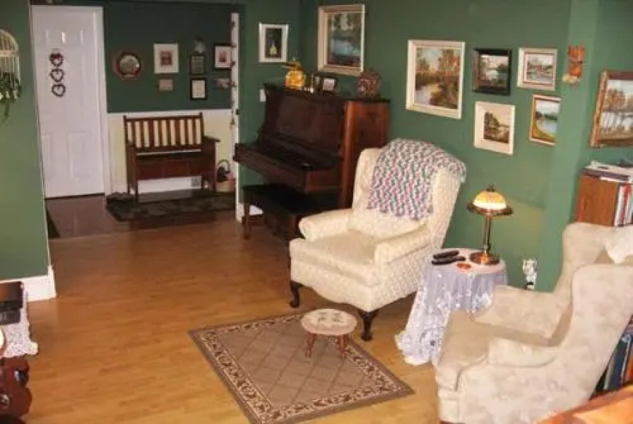 The Cobbled Path Bed and Breakfast