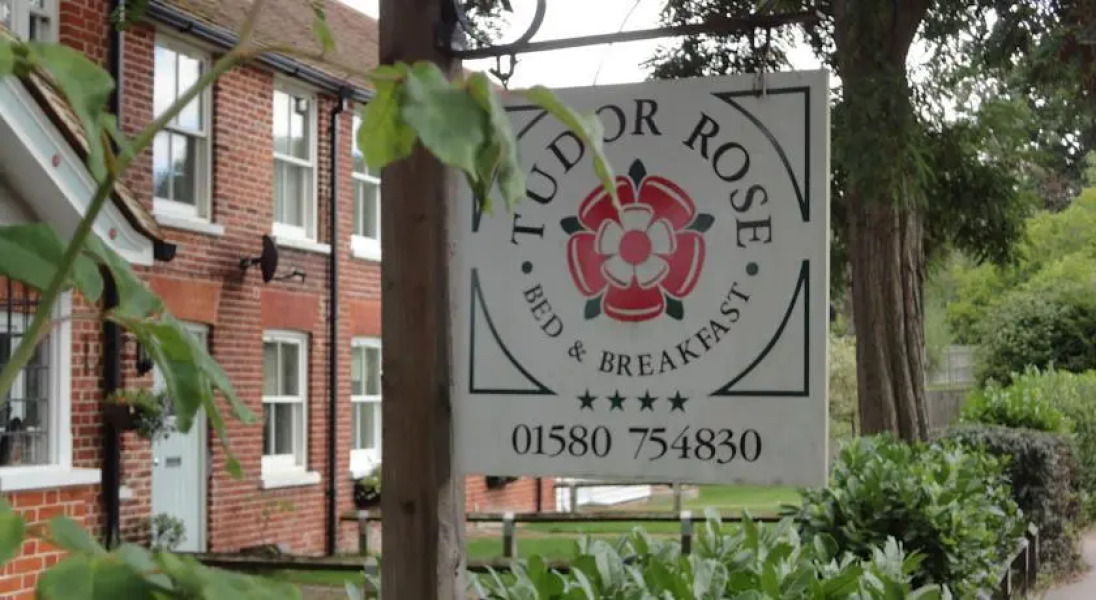 Tudor Rose Bed & Breakfast