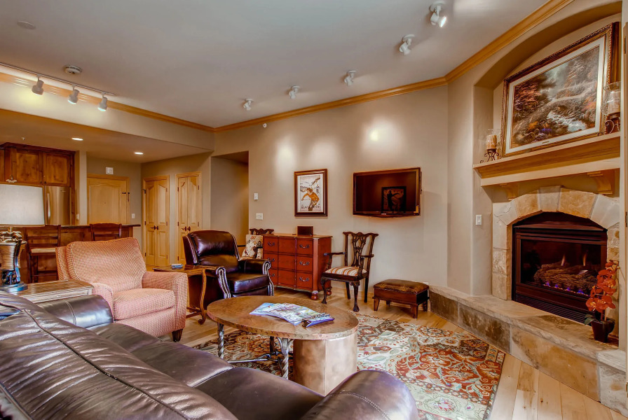 Oxford Court by East West Hospitality