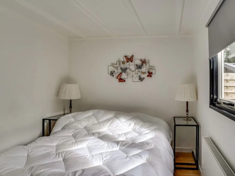 Sophisticated Chalet in Putten with Garden