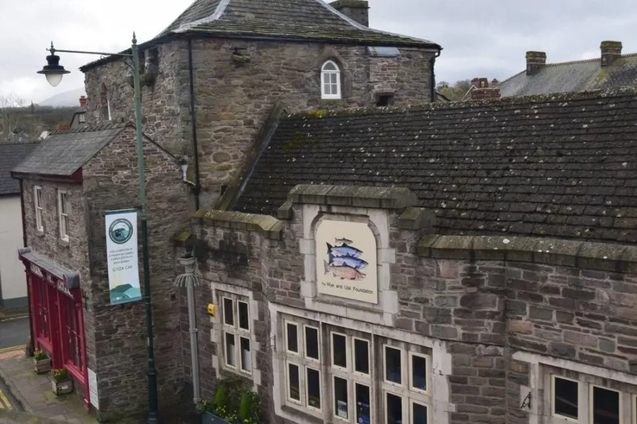 Charming 3-bed Apartment in Talgarth Powys