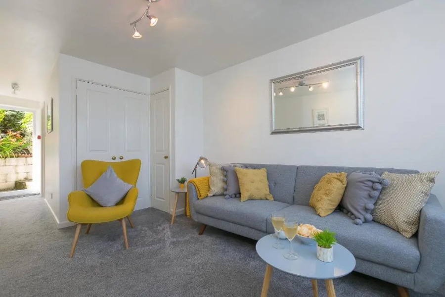 Little Nook Apartment