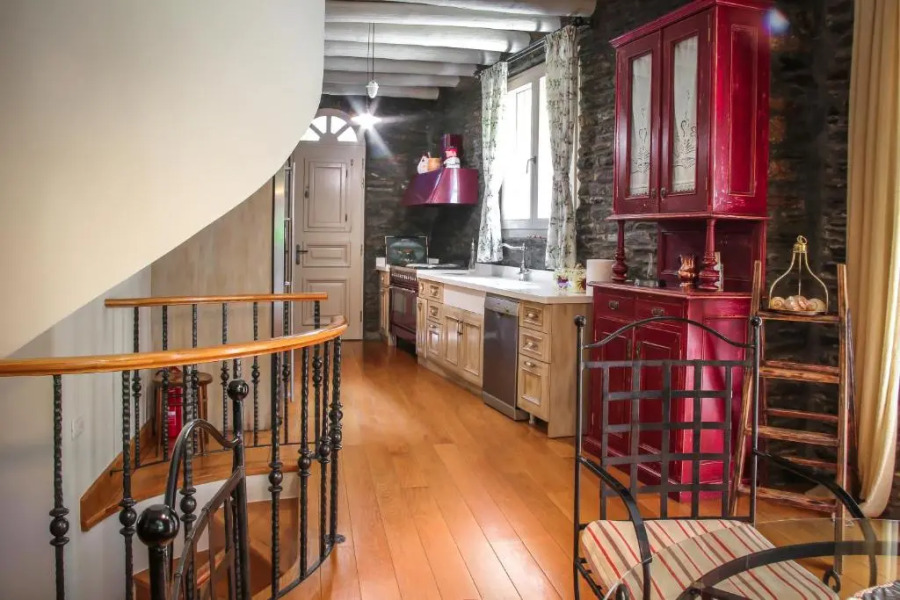 Menites Springs Villa