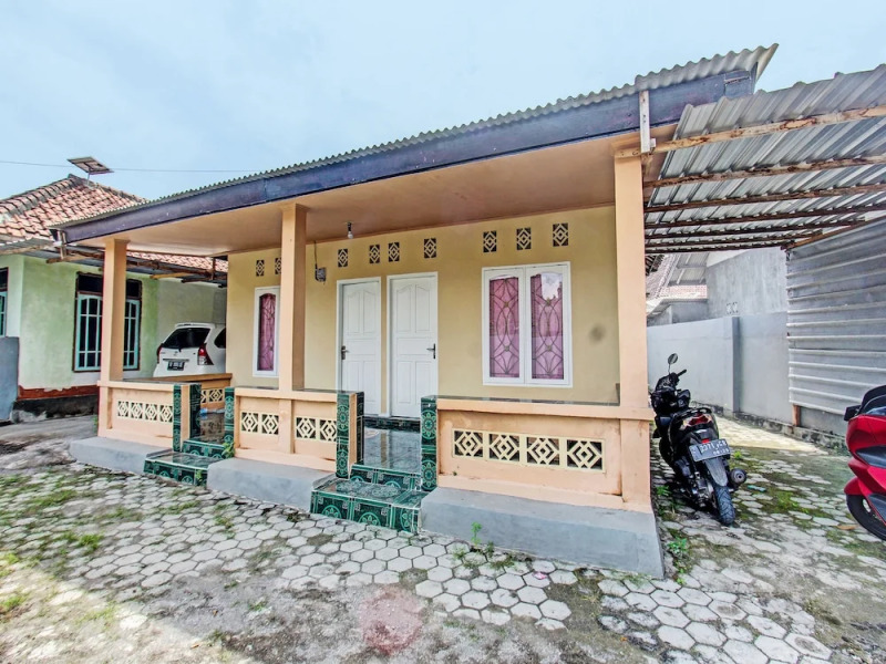 Hotel O Zahira Homestay Near Ekas Surf School and Service