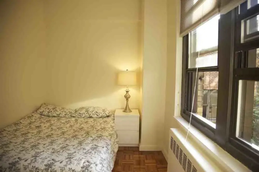 Midtown East 35th Street Best Location