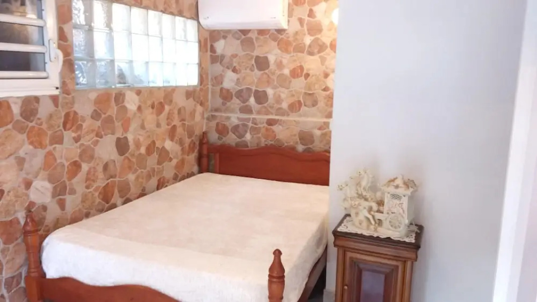 Studio in Bouillante, With Enclosed Garden and Wifi