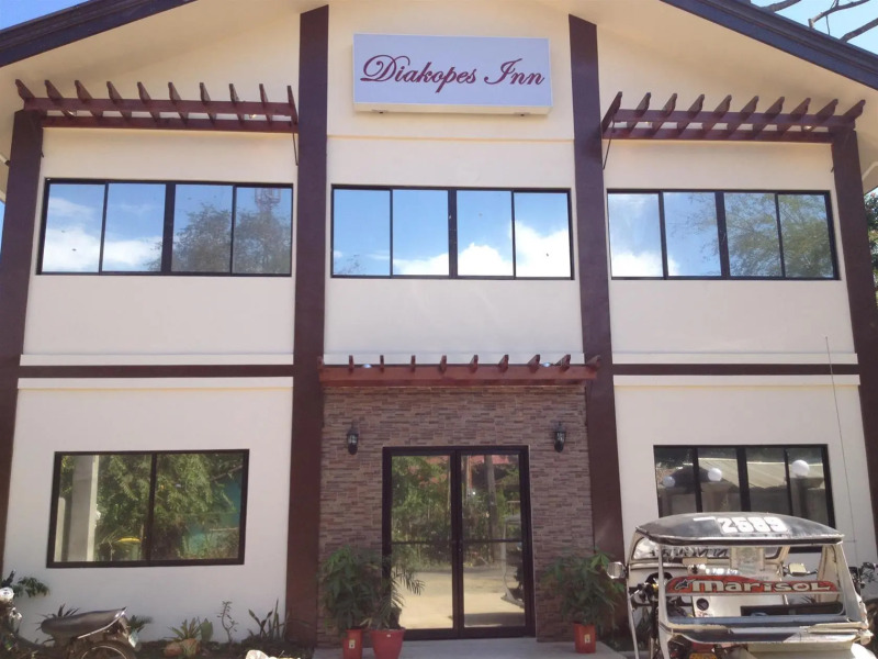 Diakopes Inn - Hostel