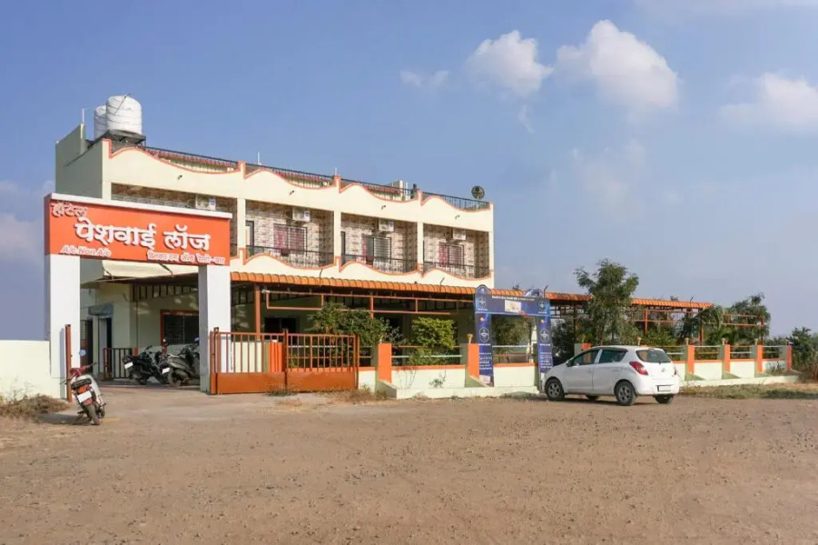 Hotel Peshwai Lodge by OYO Rooms