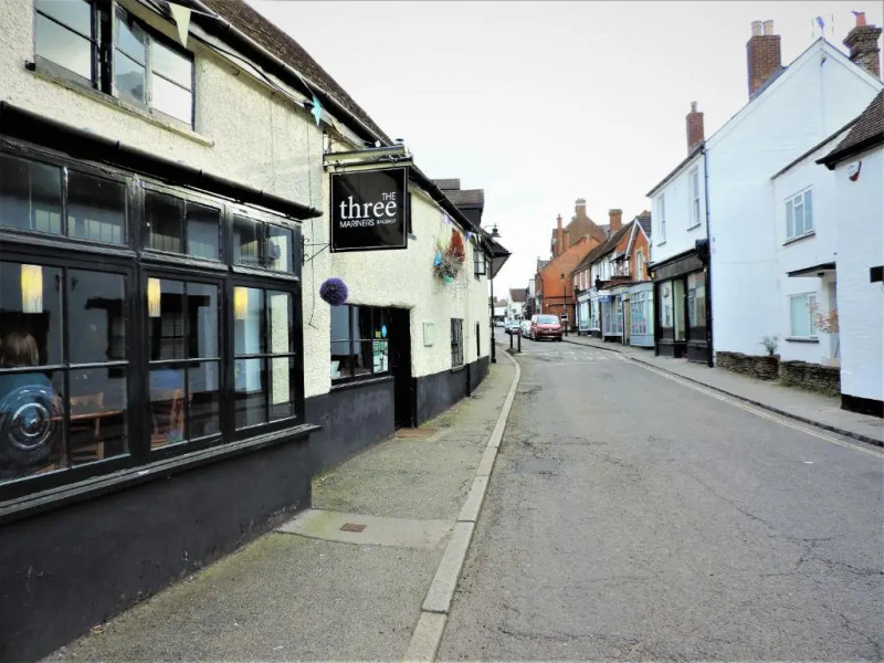 1 Bed Bagshot Pennyhill Accommodation