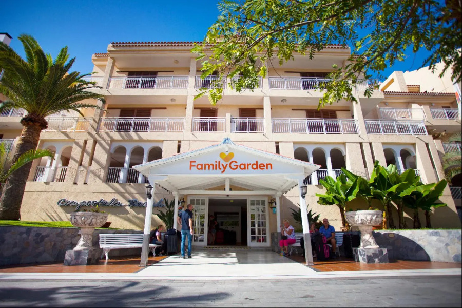 Отель Coral Compostela Beach