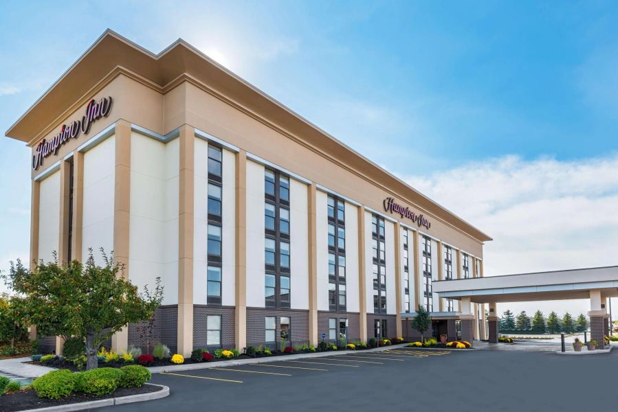 Hampton Inn Buffalo-Airport / Galleria Mall