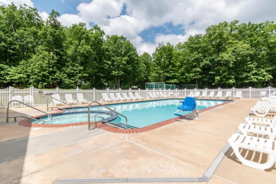 Spring Gulch Screened Park Model 6