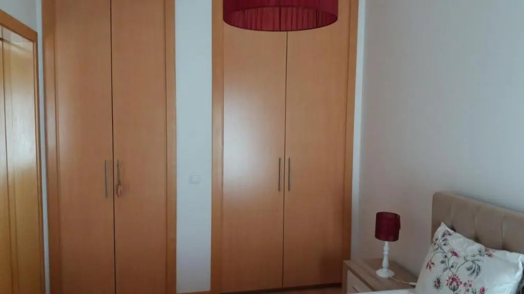 Apartamento Novo com Piscina Olhão